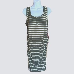 Heart and Hips Sleeveless Henley Tank Maternity Dress